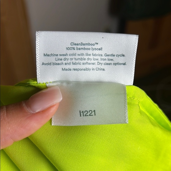 Ettitude Neon Green Women's Intimates & Sleepwear Tank - Picture 4 of 7